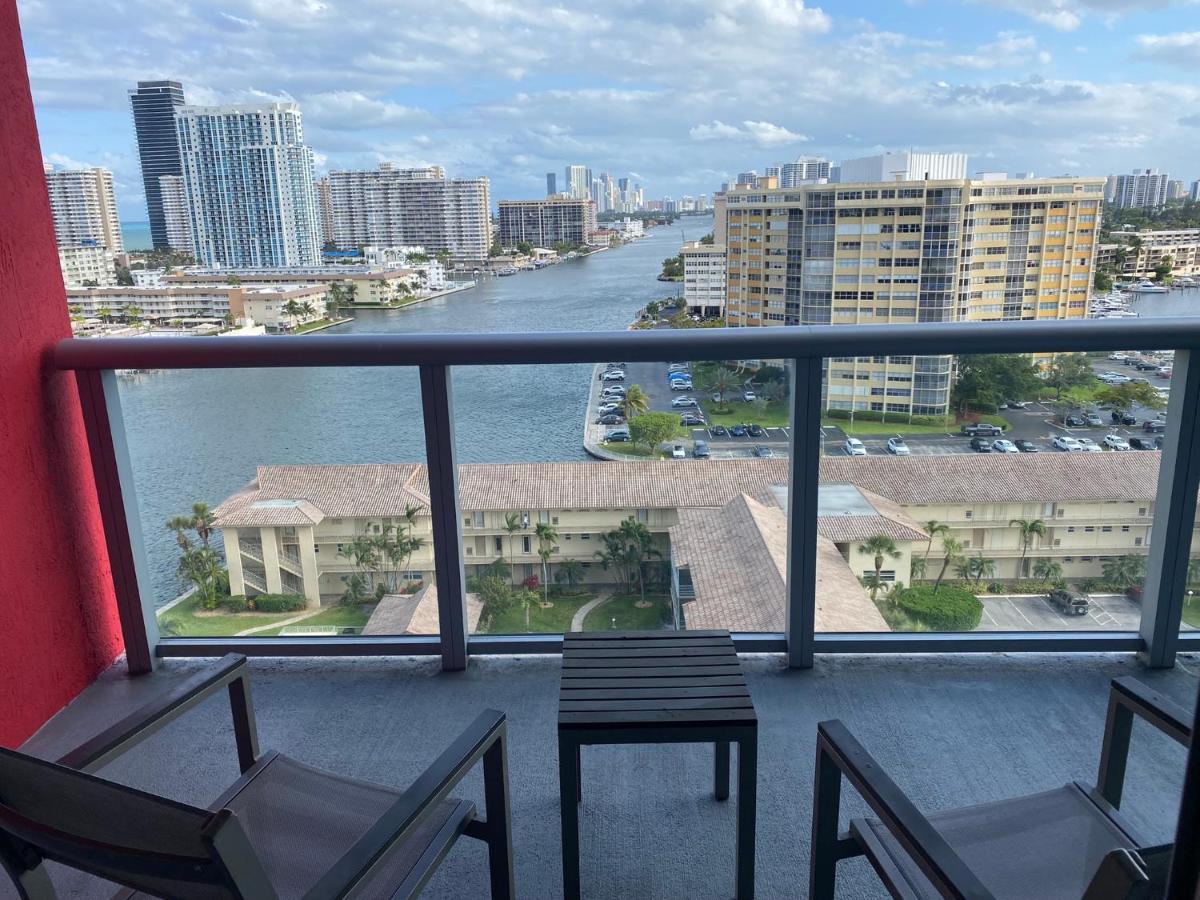 Beachwalk 1B 1B Incredible View Apartment 14 A Hallandale Beach Ngoại thất bức ảnh