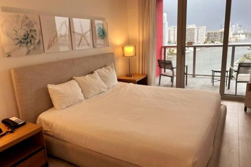 Beachwalk 1B 1B Incredible View Apartment 14 A Hallandale Beach Ngoại thất bức ảnh